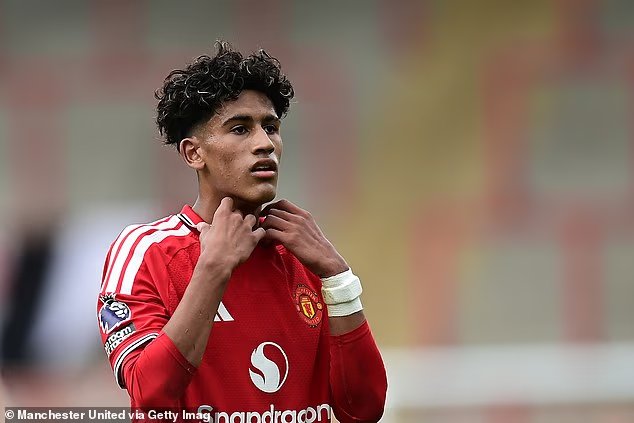 El Daily Mail: JJ-Gabriel sorprende al Manchester United con su deseo de marcharse; se desconocen los motivos