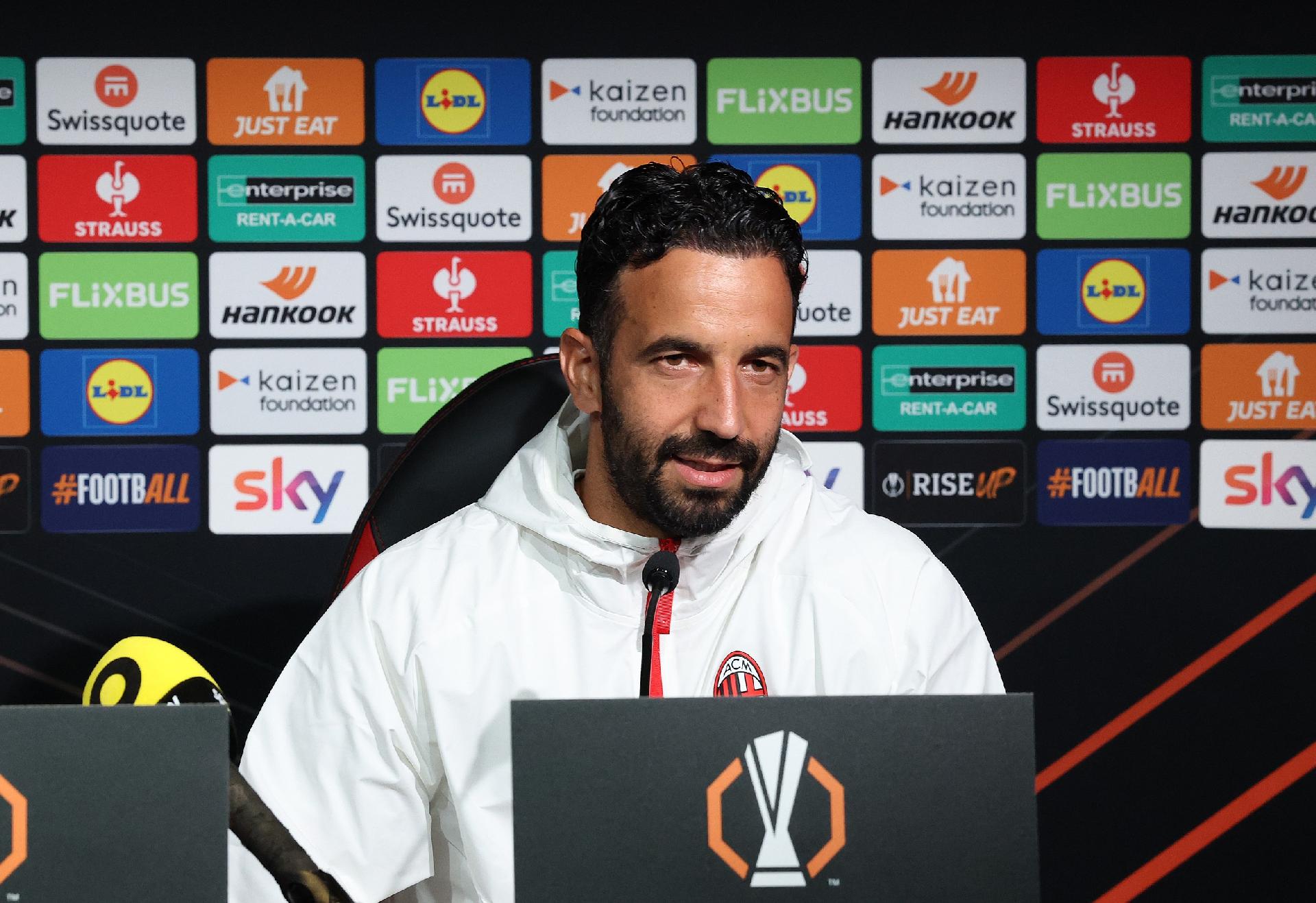 Amorim: Hutchinson ya está listo para ser titular; no hay un objetivo mínimo en la Europa League