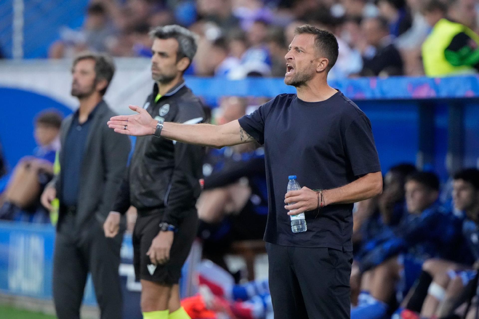 Entrenador interino del Valencia: "Es un comienzo soñado" tras ganar en 24 horas