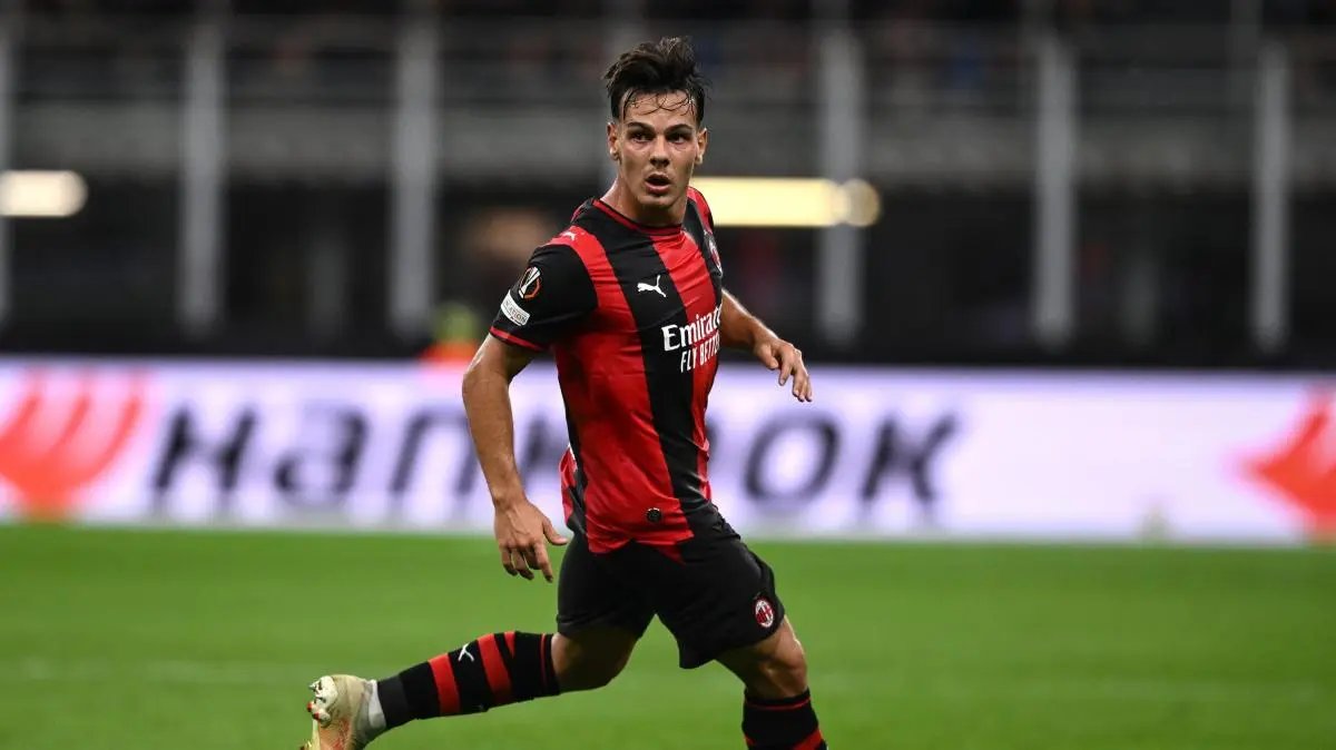 Jashari: Milan deve assumir a responsabilidade coletiva e melhorar muito no terço ofensivo
