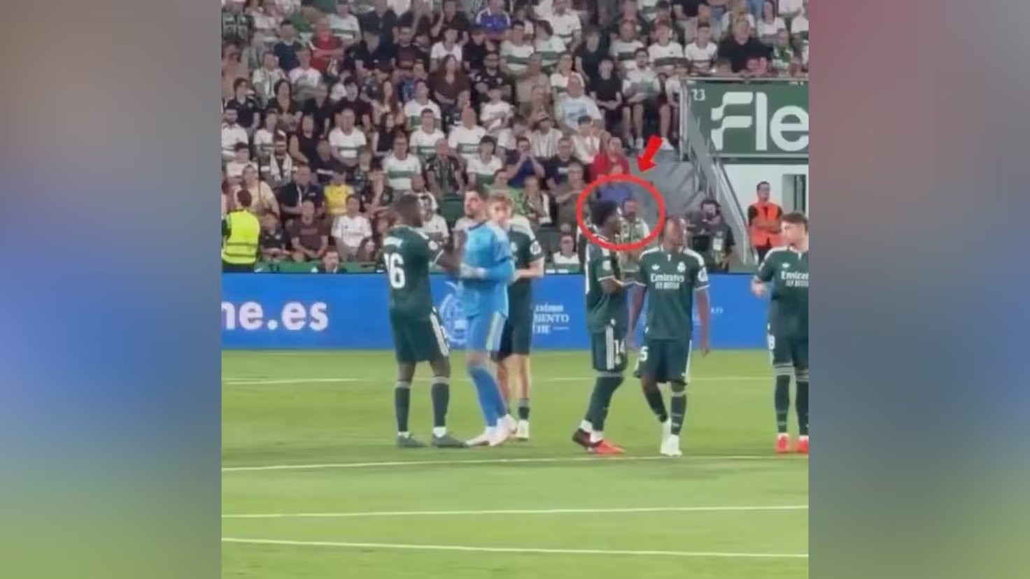 El momento entre Tchouameni y Valverde que no se vio en TV: el madridista lo repite en bucle