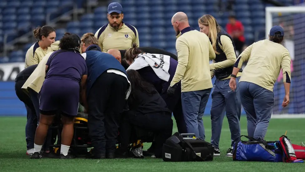 USA-Nationalspielerin verklagt Krankenhaus und Ärzte wegen fahrlässiger Herzstillstandsbehandlung