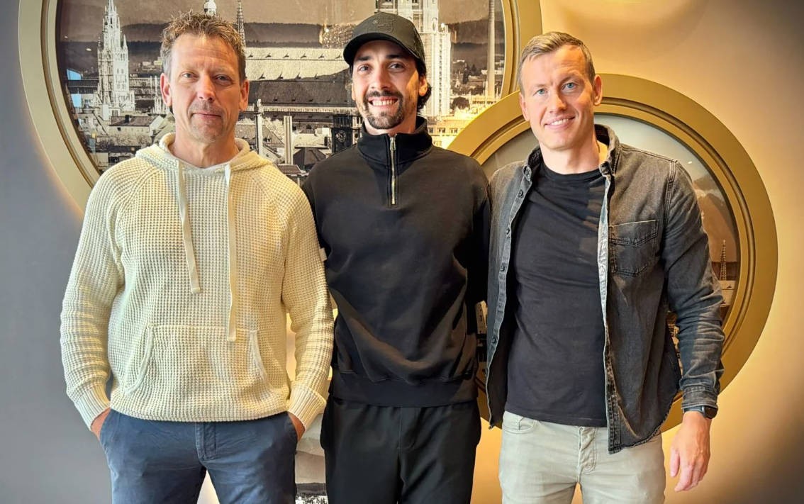 Oficial: Exentrenador del Bayern München II dirigirá al Unterhaching, Schwarz será asistente