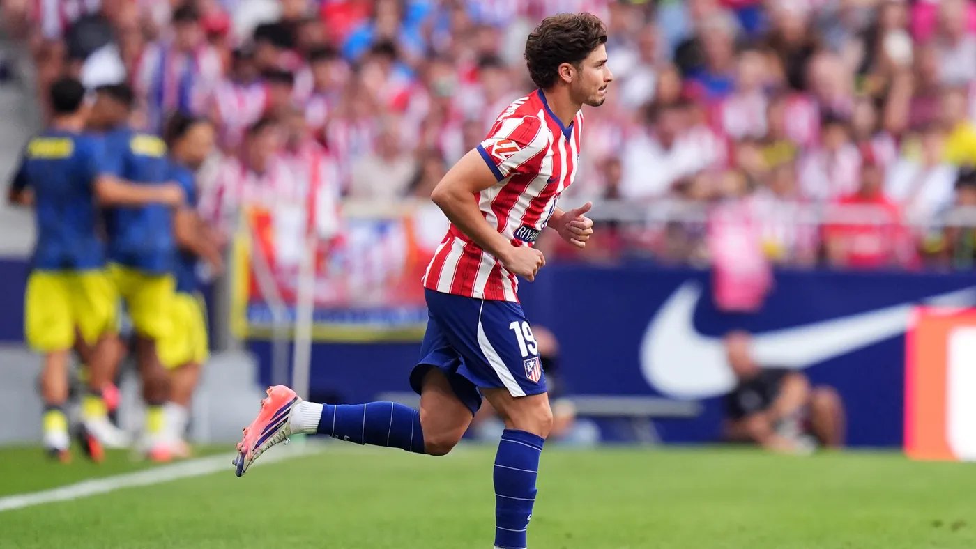 MD: Julian Álvarez cân nhắc thay đổi người đại diện để cải thiện quan hệ với Atletico
