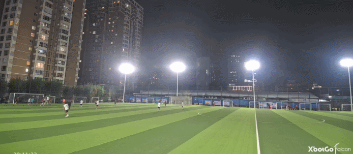 XbotGo丨Dongqiudi FC besieg Shouti Sport Marketing Team 3:2 und sichert sich den dritten Sieg in Folge