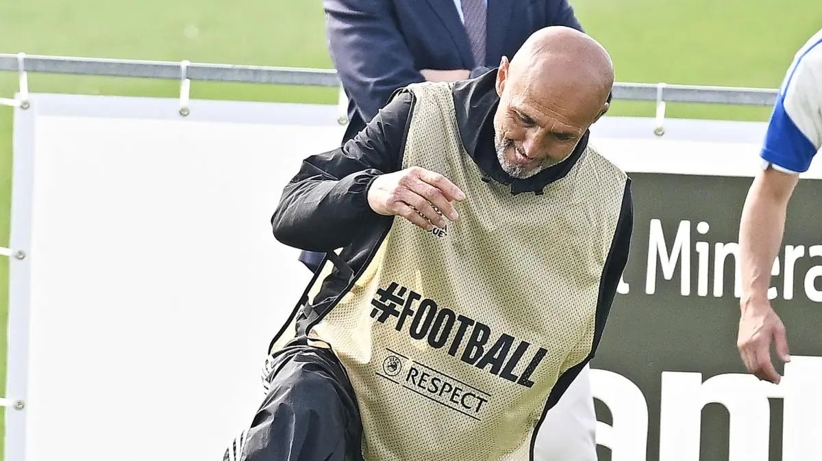 Spalletti: Aprendí a soportar la presión a los 10 años, cuando tenía que ganar dinero para mi familia