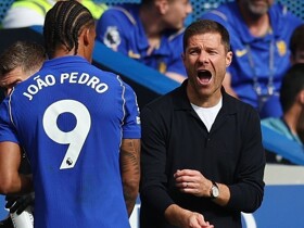ESPN：若昂-佩德罗膝盖受伤需休战3周半，无法出战小蜜蜂