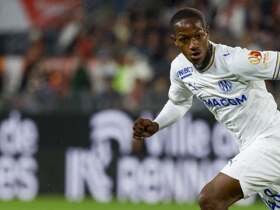 OM : Keyliane Abdallah a envoyé un nouveau message à Bruno Genesio