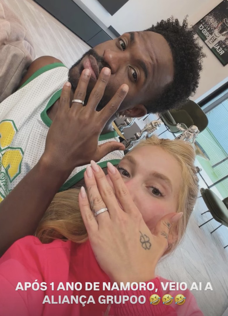 Bertunangan? Kekasih Vinicius Unggah Foto Cincin di Jari Manis Mereka