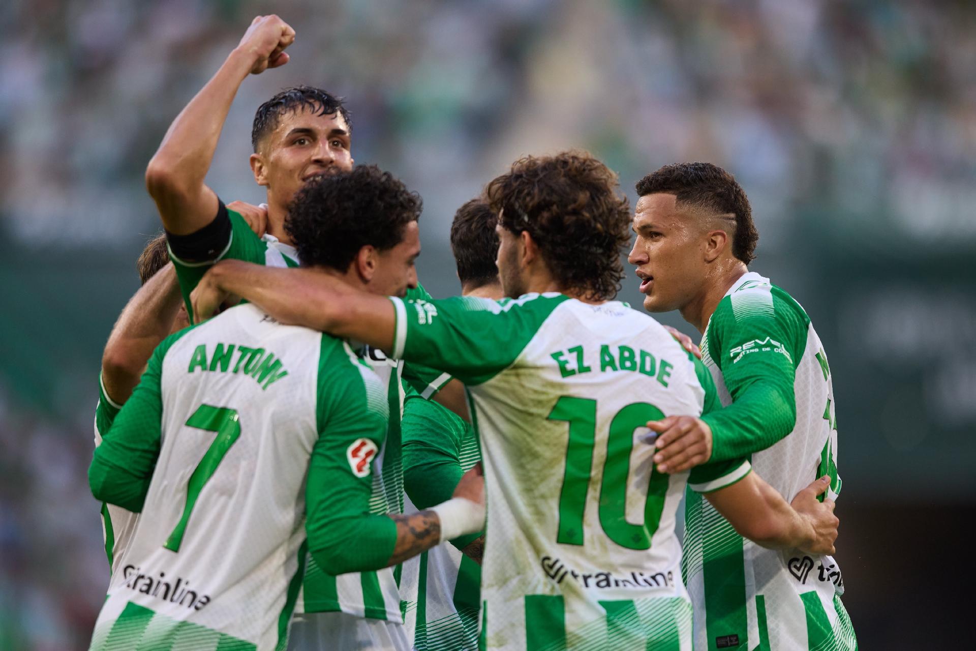Betis tinh toán, thắng La Liga 5 trận đều cách biệt 1 bàn, hiệu số +2 nhưng bằng điểm Real Madrid