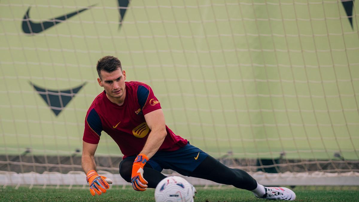 La prensa croata preocupada por la falta de minutos de Livakovic en el Barcelona