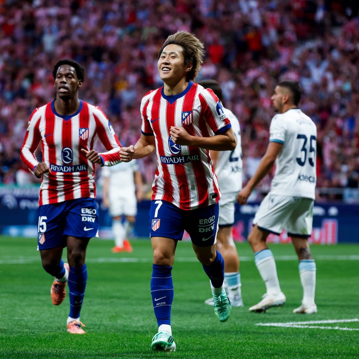 Kang-in Lee ya hace de Griezmann