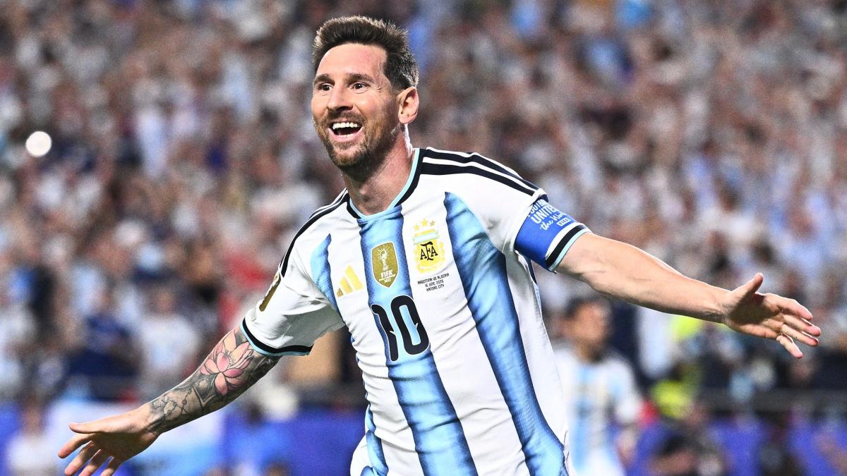 Diaby: Quem ganhará a Bola de Ouro este ano? Messi