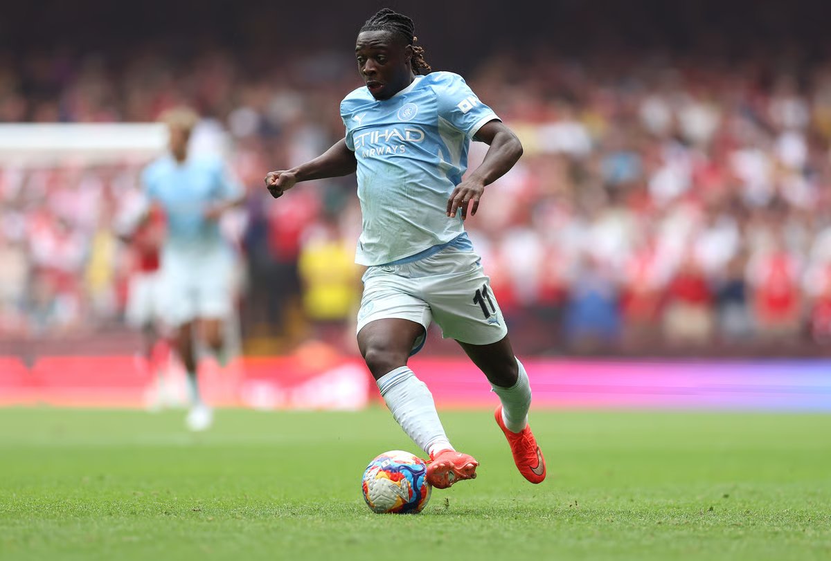 Manchester City spera nel recupero di Doku per la sfida contro il Sunderland