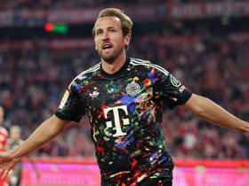 Bayern Munich 7-0 Union Berlin: Kane makes Bundesliga history as Olise hits hat-trick in rout