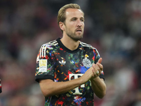 Bundesliga record-breaker Kane reveals Bayern contract talks are ongoing