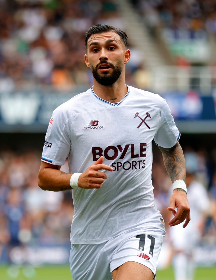 Sky: West-Ham-Stürmer Castellanos soll Millwall-Torwart angespuckt haben