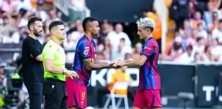 Pedri es el jugador más sustituido del Barcelona esta temporada debido al estricto control de minutos de Flick