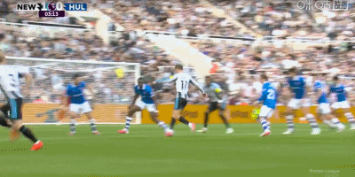 Medio tiempo: Newcastle 2-0 Hull City, Willock y Hall marcan, Barnes con dos asistencias