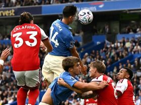Brighton 3-0 Arsenal: Mikel Arteta's side lose for first time this season as impressive hosts thrash defending champions