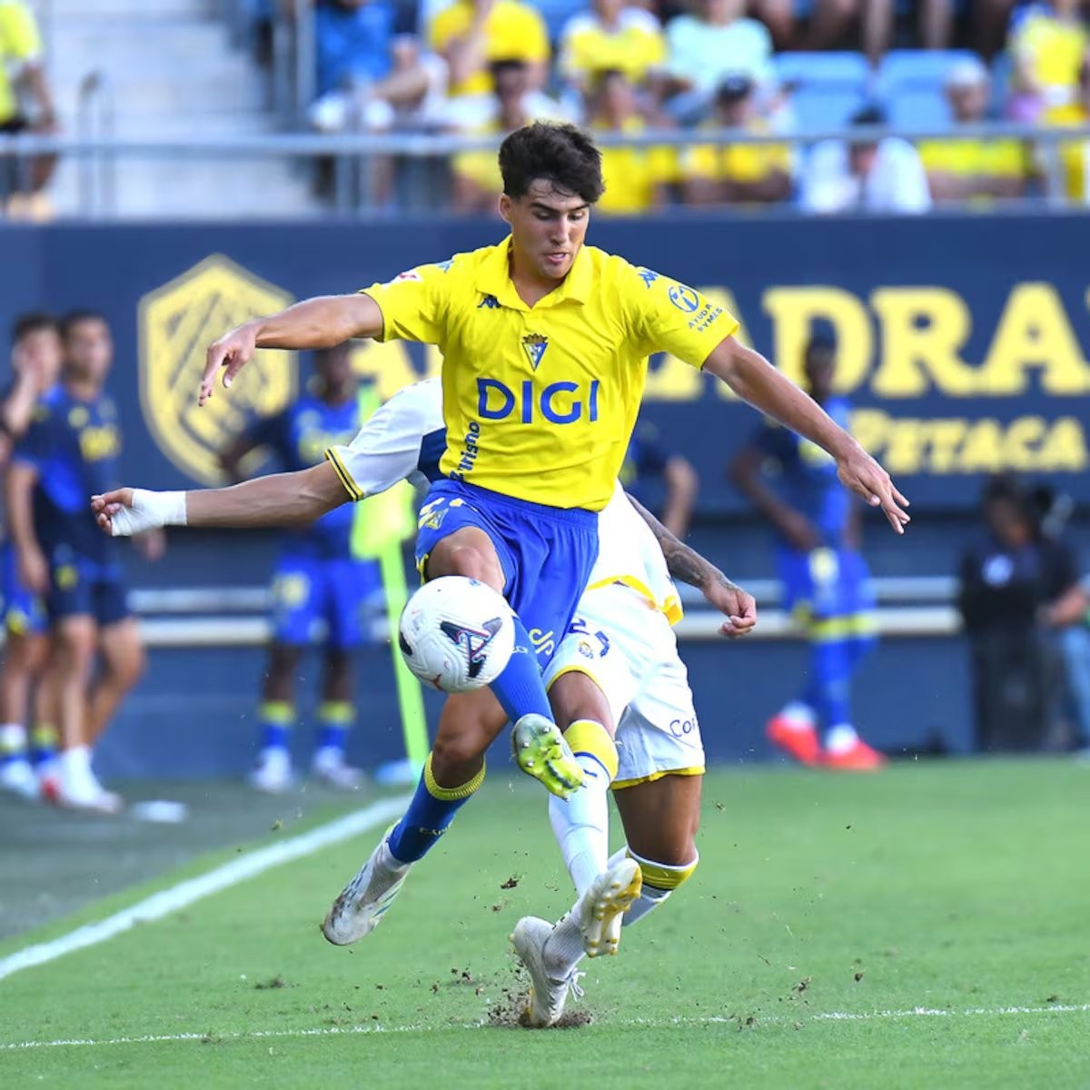 Cádiz - Girona en directo: LaLiga Hypermotion hoy, en vivo