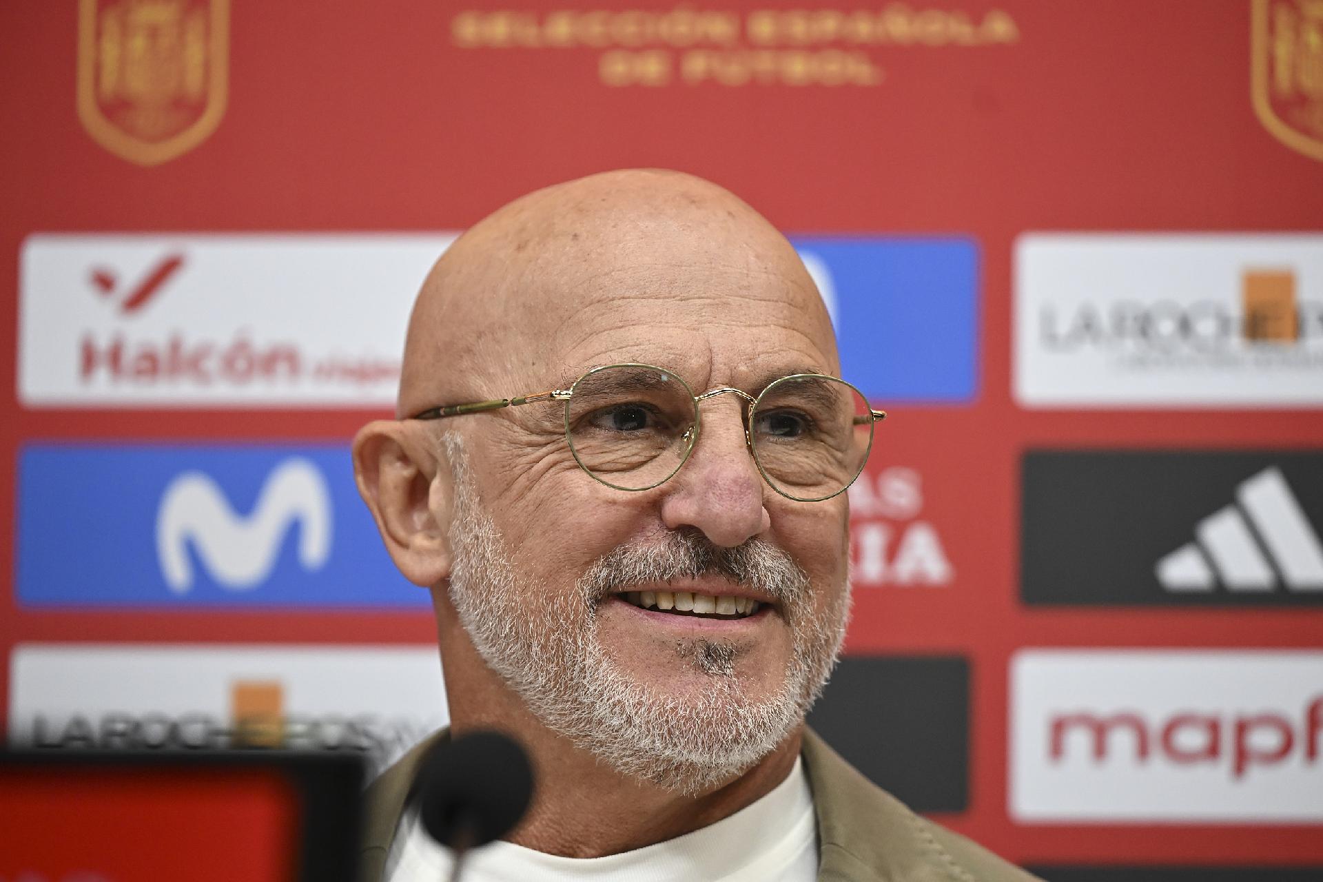 TA: Spanischer Fußballverband kündigt morgen Vertragsverlängerung mit de la Fuente bis 2030 an