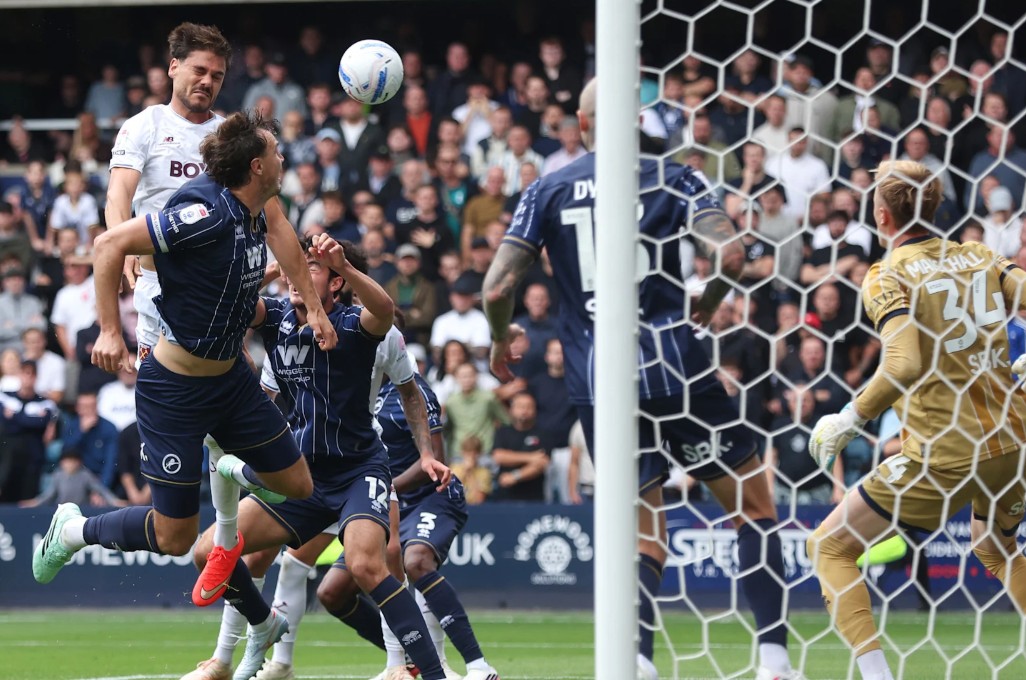 Mavropanos: Rất khó để gỡ hòa với Millwall sau khi bị dẫn trước hai bàn; chúng tôi luôn tin tưởng vào bản thân