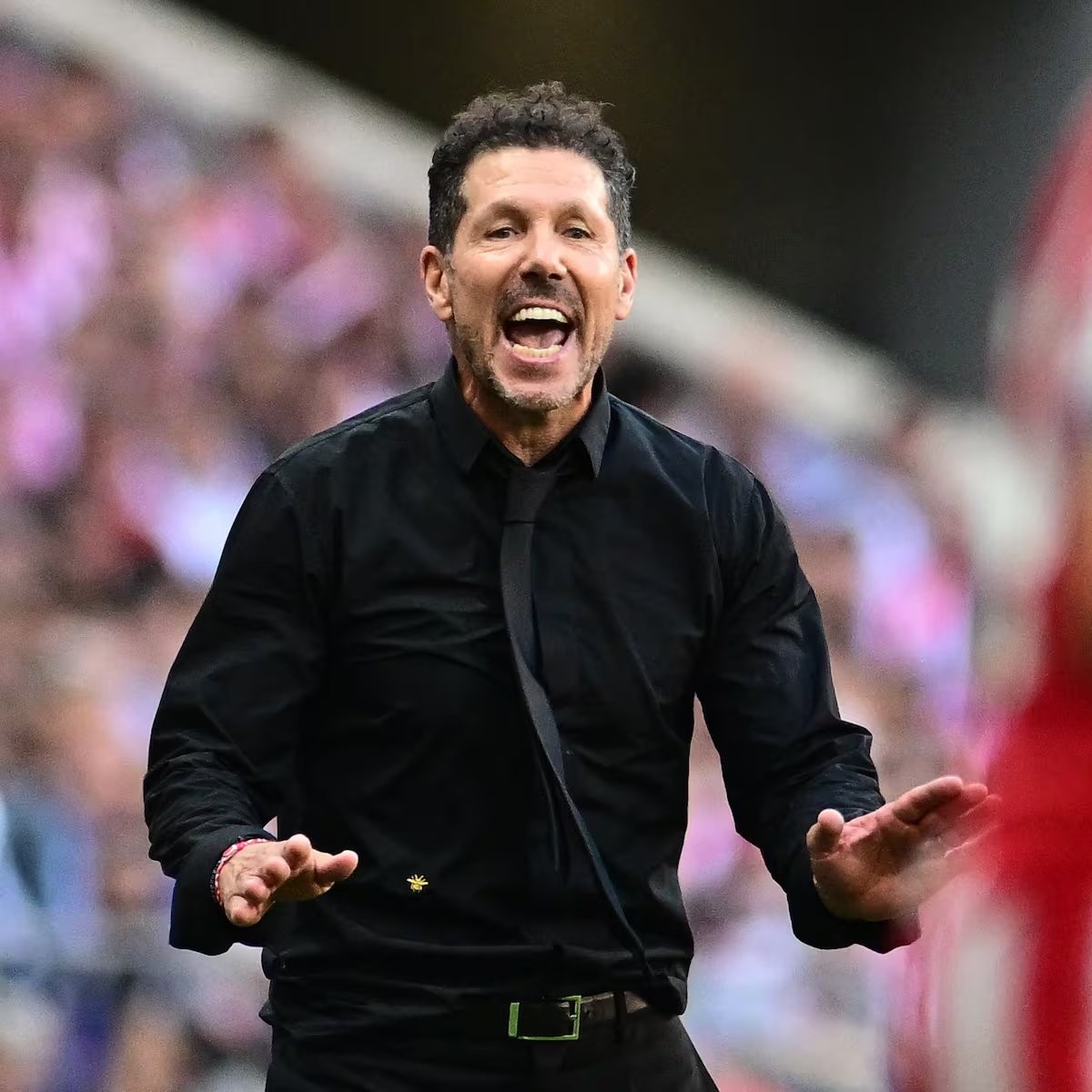 Simeone: “Por más que te llames Mourinho, o Simeone, no vale traspasar la línea del respeto”