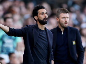 Referees 'don't like Man Utd to lose', says Fulham boss Arbeloa after draw