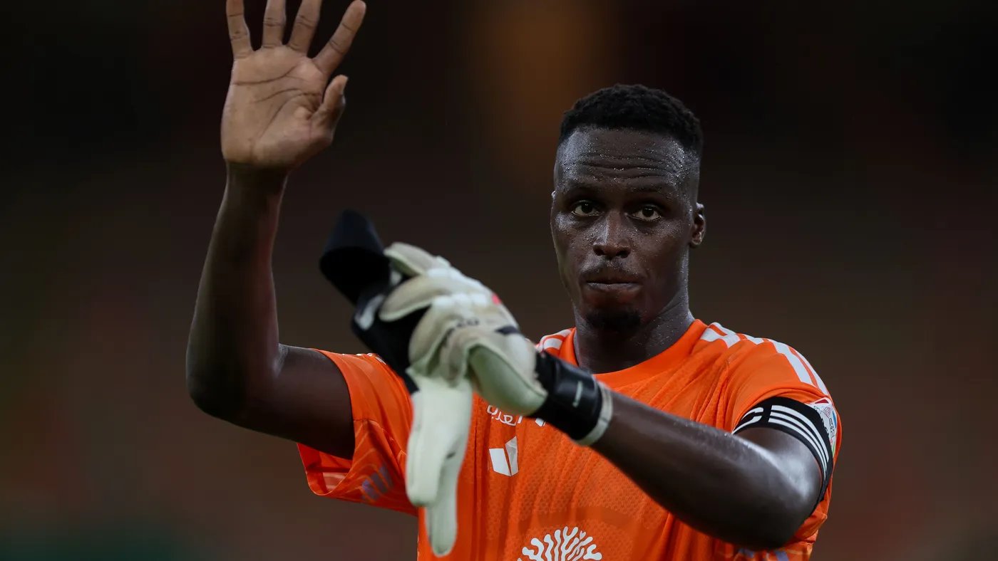 Édouard Mendy: "Es un buen momento para parar, he decidido retirarme de la selección nacional"