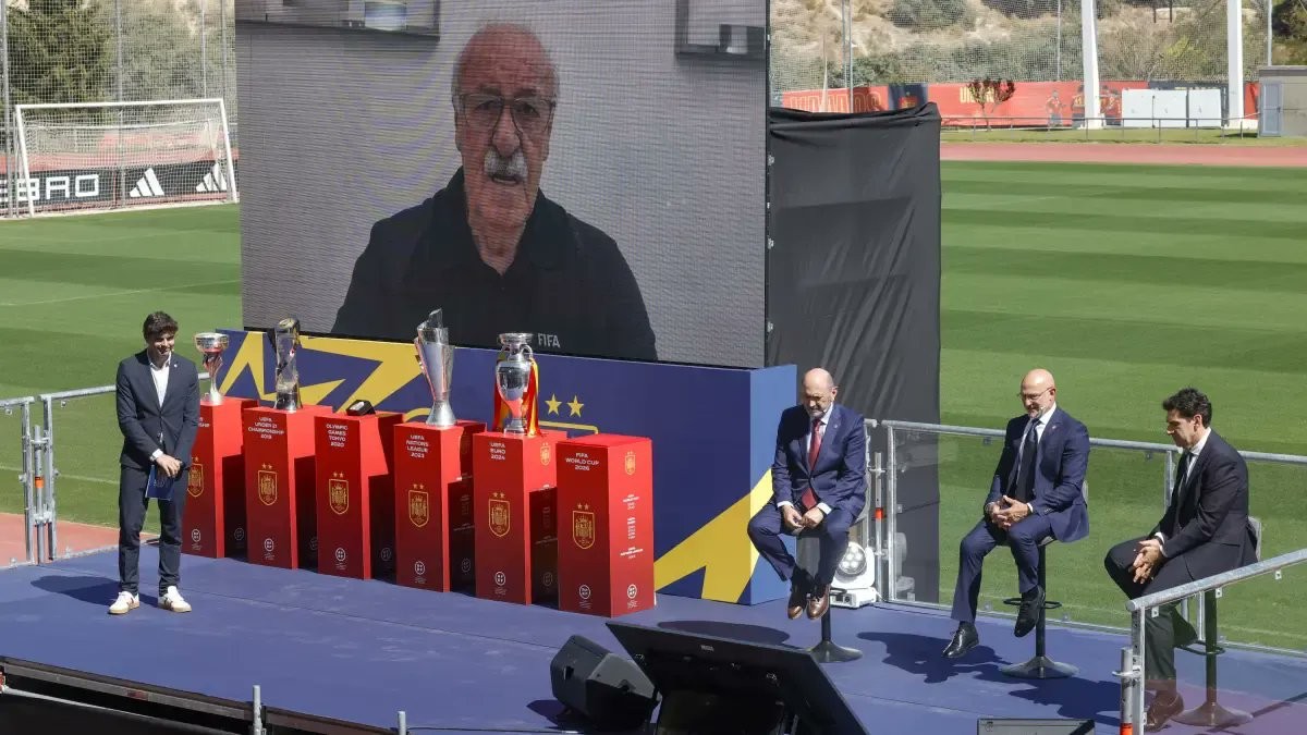De la Fuente: Saya tak sabar memimpin Spanyol di Piala Dunia 2030 dan Euro 2032