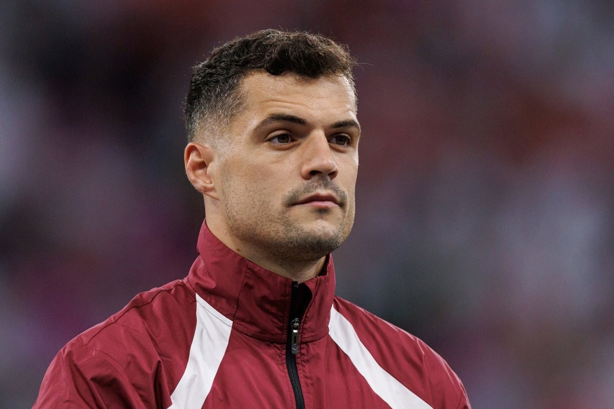 Schweizer Medien: Granit Xhaka zieht sich freiwillig aus dem Kader der Schweiz zurück, möchte aber Kapitän bleiben