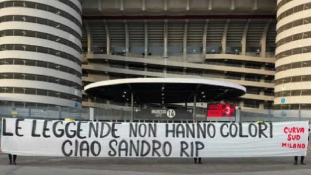 Torcida do Milan homenageia Mazzola: "Lendas não têm cor, descanse em paz Sandro"