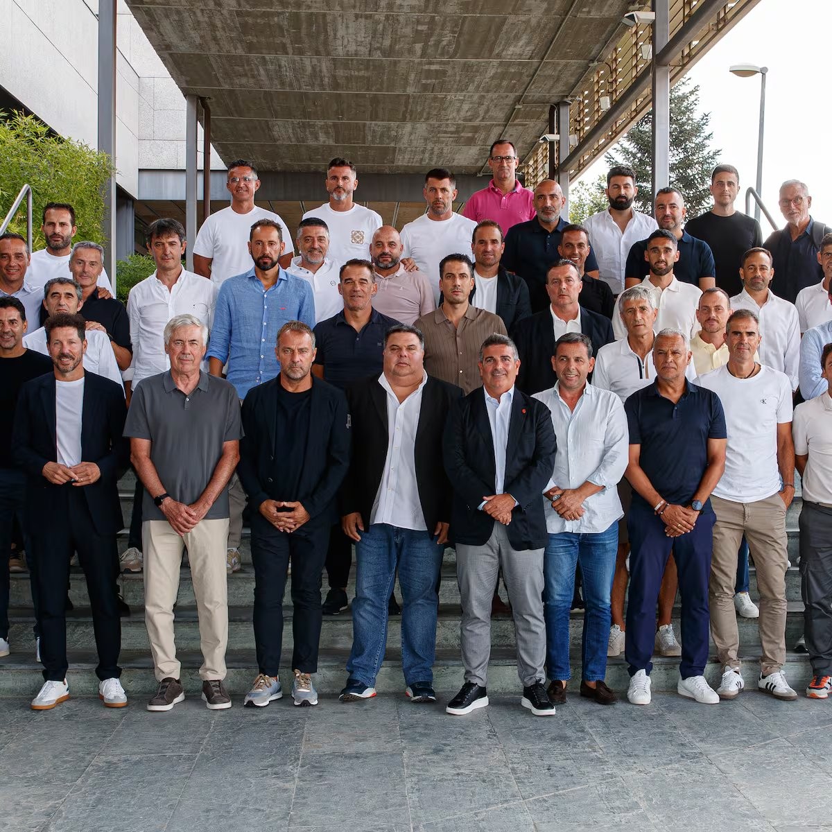 Cumbre de entrenadores sin Mourinho
