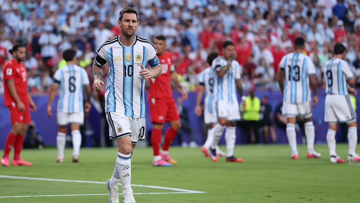 La Fédération argentine dévoile les tarifs des billets pour le match d'adieu de Messi : à partir de 52 euros