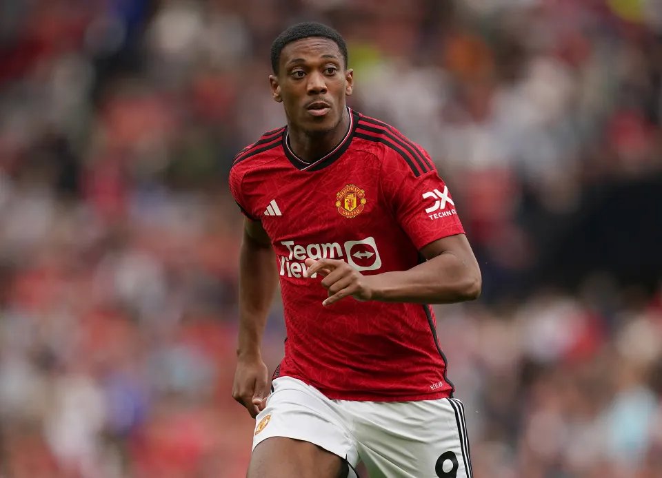 L'Équipe: Martial rifiuta la ricca offerta dell'Al-Ittihad, potrebbe trasferirsi in Russia