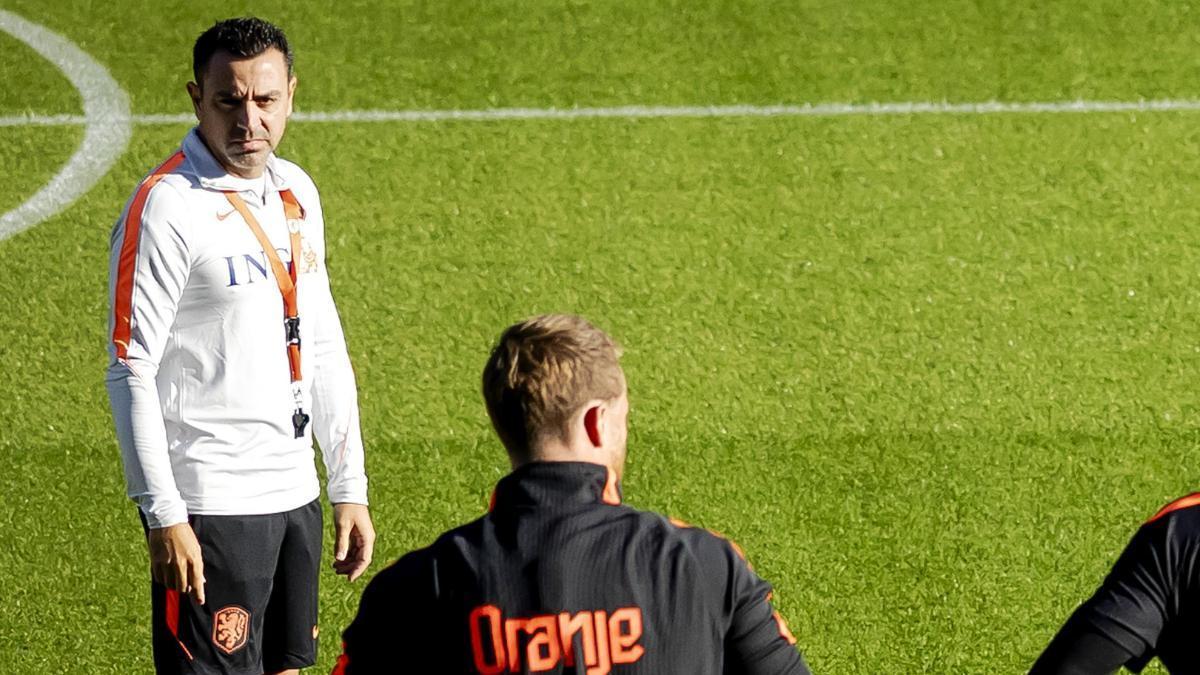 MD: Xavi dirige son premier entraînement avec les Pays-Bas, Timber s'entraîne individuellement après sa blessure