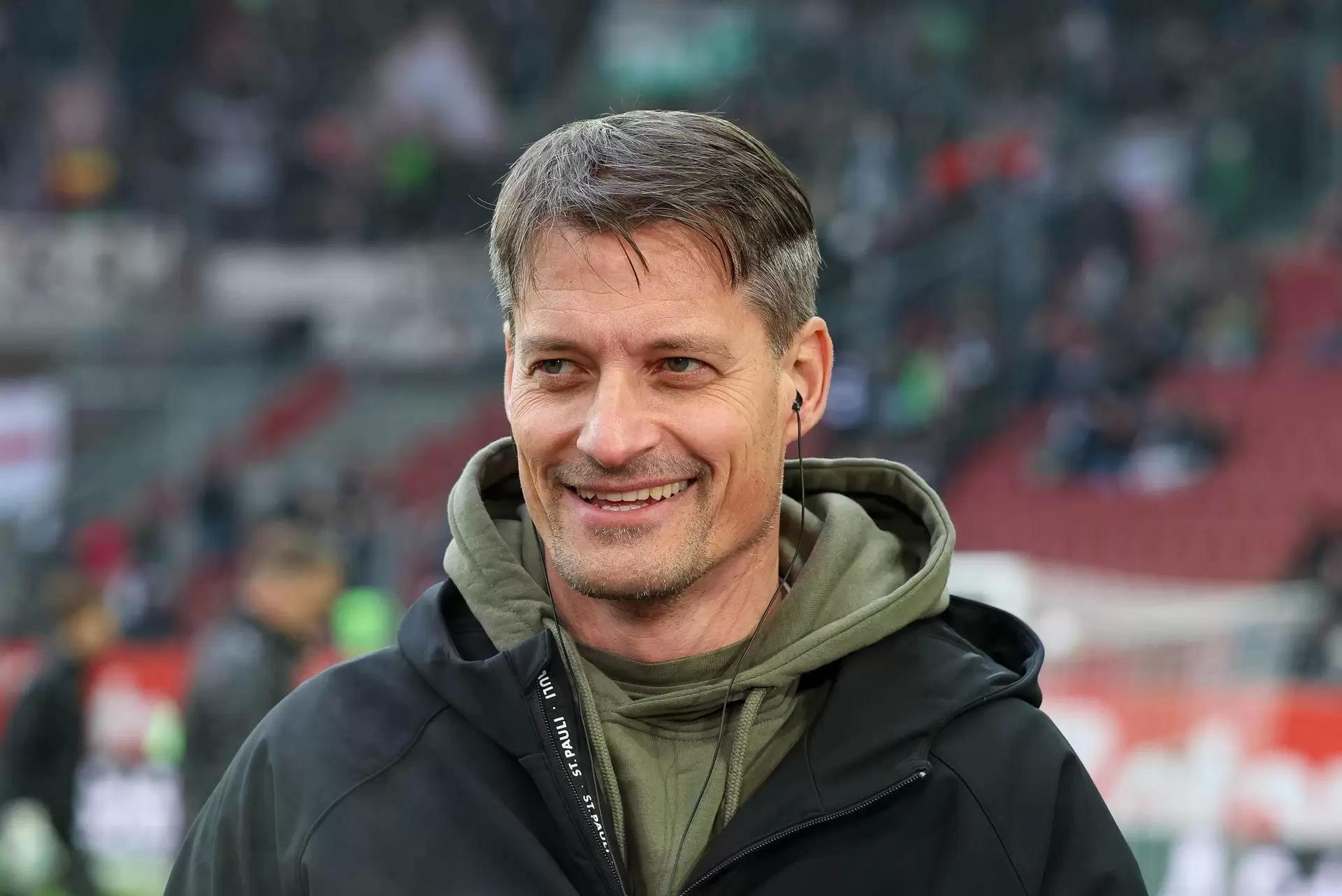 Oficial: Alexander Blessin es el nuevo entrenador del Borussia Mönchengladbach hasta 2028