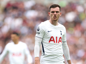 Robertson urges struggling Spurs to forget about last two seasons