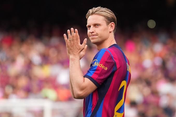 Sport: De Jong ha ripreso gli allenamenti col pallone, Flick lo osserverà mercoledì