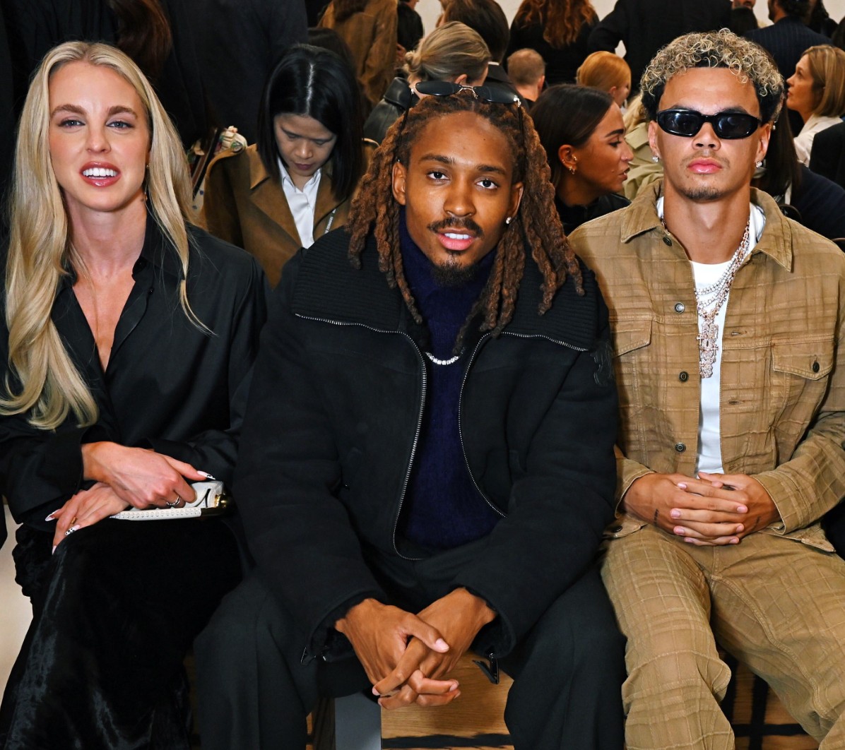 Джед Спенс и Нико О'Райли посетили показ Burberry на Лондонской неделе моды