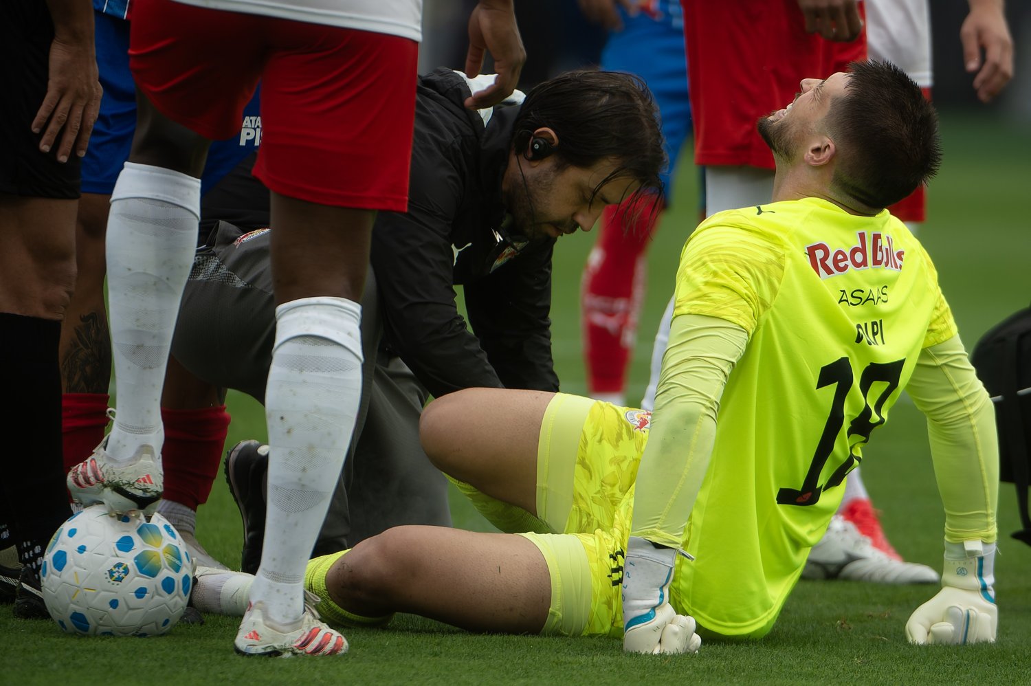 Globo Esporte: Diminuite del 65% le cure ai portieri dopo la nuova regola nel campionato brasiliano