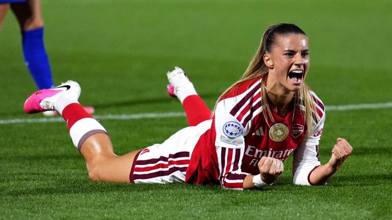 Women's Champions League: Arsenal win with late penalty; Man City rescue draw at Bayern Munich