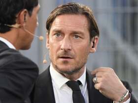 Totti a refusé des offres du Genoa et Côme à 48 ans