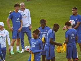 Équipe de France : trois joueurs ont marqué des points devant Zinedine Zidane