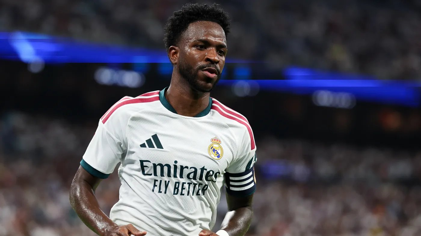 Cadena SER: Vinícius em má forma, companheiros acreditavam que ele se transferiria para o Arsenal