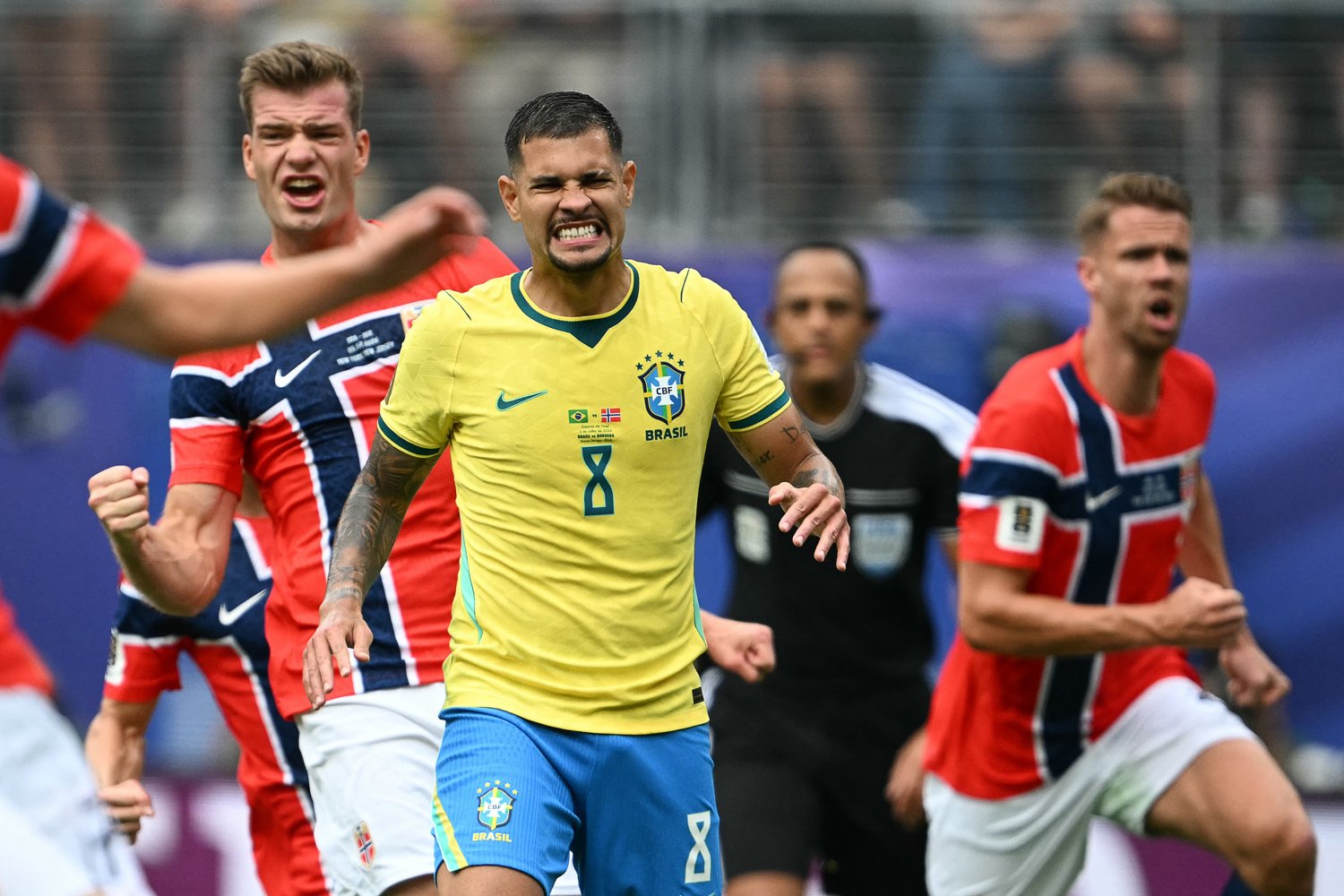 Guimarães: Perder pênalti na Copa do Mundo foi doloroso, mas eu cobraria de novo