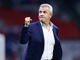 Aguirre returns to Spain with LaLiga strugglers Valencia