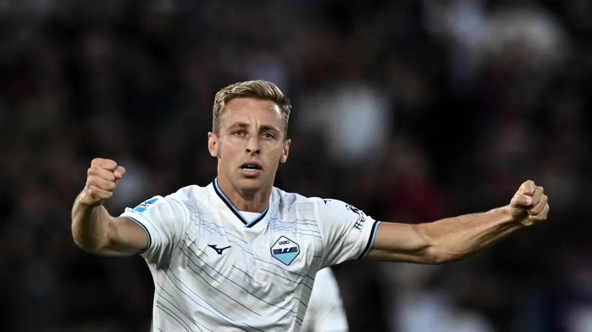 Frattesi: Chivu thuyết phục tôi không nên vội rời Inter Milan, tôi rất yêu thích môi trường đó lúc bấy giờ