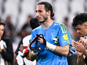 Juventus goalkeeper Grabara undergoes successful ACL surgery